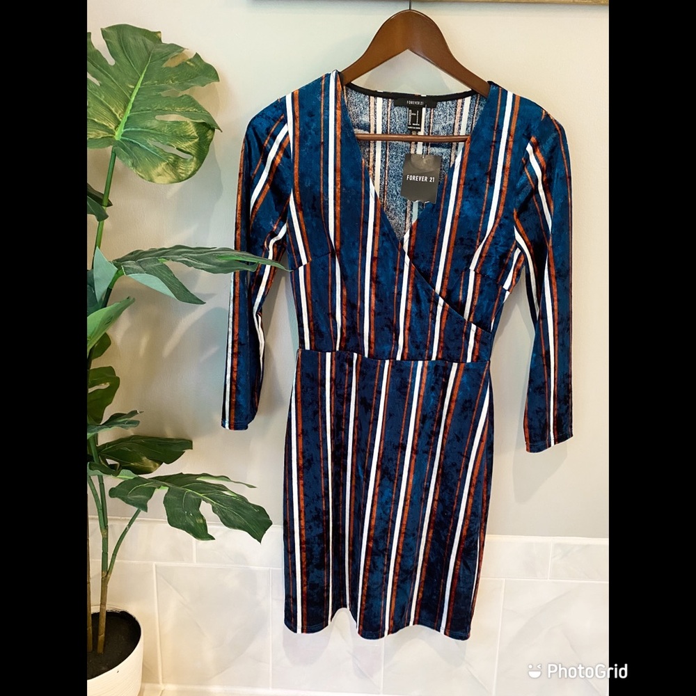 Forever 21 striped crushed velvet dress teal/cream